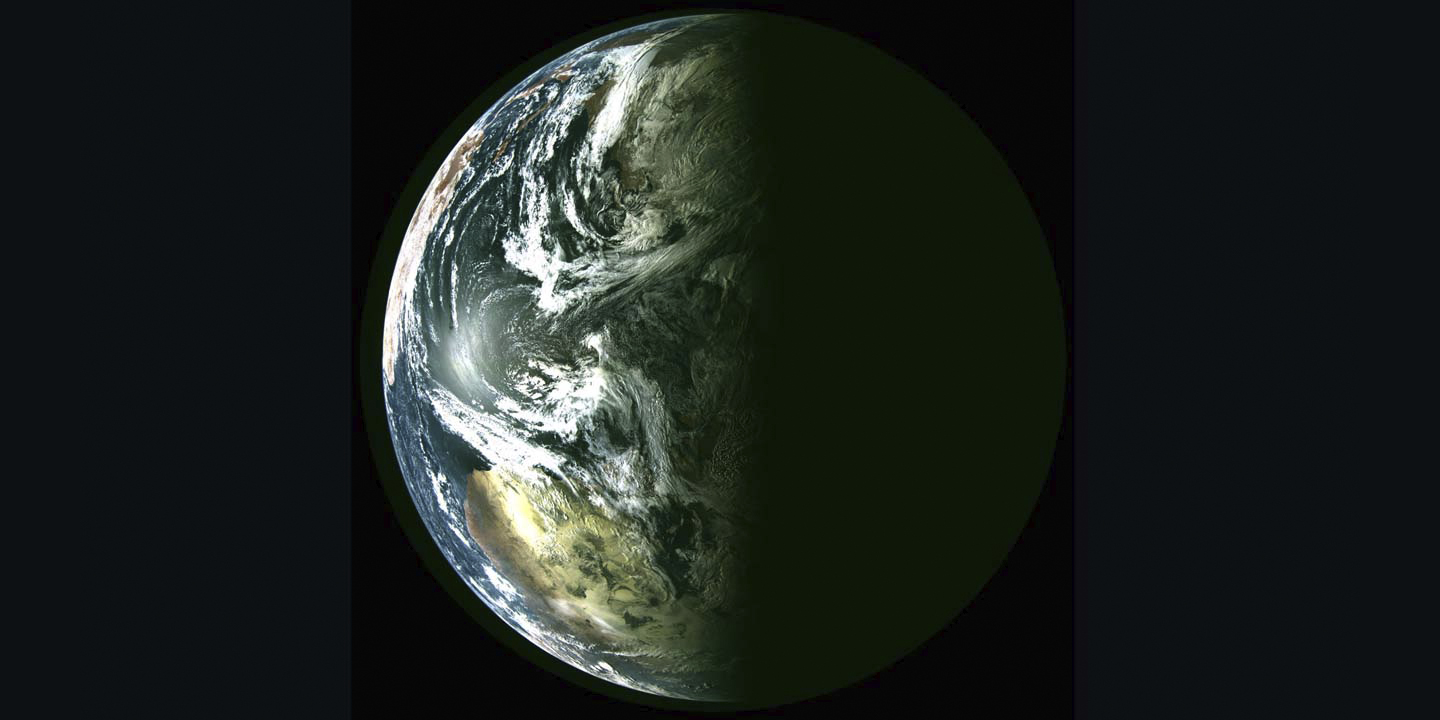 The Russian satellite Arktika-M No. 2 took a stunning picture of the Earth